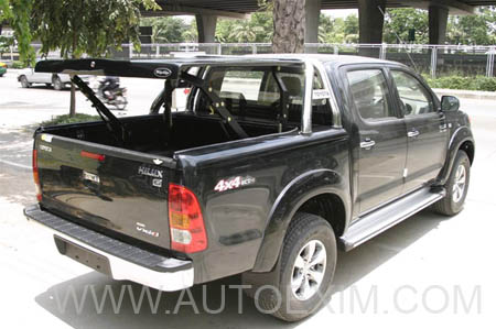 cover hilux move up black